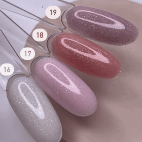 Pro Base Camuflaje Dark 17, Rosa Lechoso con micro brillo, 15 ml