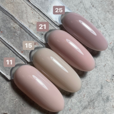 Pro Base 11 DARK, base camuflaje, beige claro, 30 ml