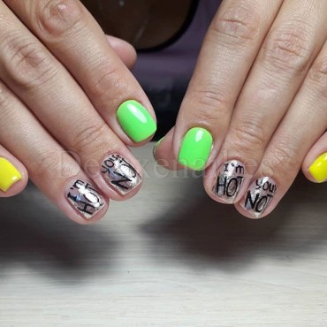 Esmalte Permanente Komilfo D267, Verde Neón, 8 ml