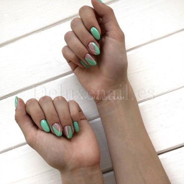 Esmalte Permanente Komilfo D163, Menta, 8 ml