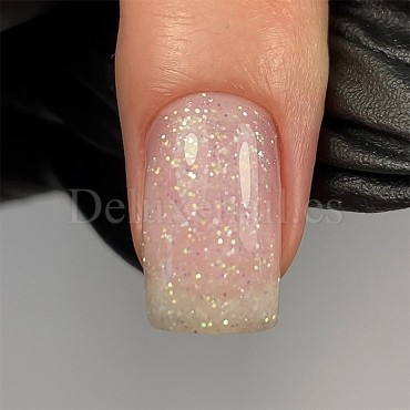 Pro Base Shine 02 Dark, Blanco lechoso con purpurina, 15 ml