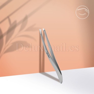 TC-13/3 - Pinza para las cejas Staleks Classic, forma biselada, 5 mm