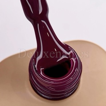 Esmalte Permanente Dark 15, Burdeos oscuro, 10 ml