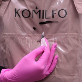 Delantal corto con película protectora desmontable Komilfo, Rosa