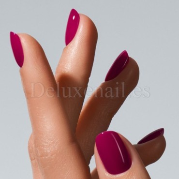 Esmalte Permanente Burgundy American Creator, Rojo borgoña, 15 ml