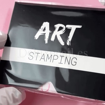 Placa Pequeña Love is Vakula