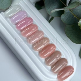 Cover Base Milk 01 NAILSOFTHEDAY, base camuflaje, blanco lechoso, 30 ml