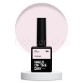 Cover Base 04 NAILSOFTHEDAY, base camuflaje, beige rosado, 10 ml