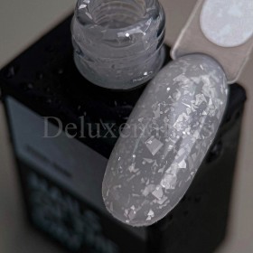 Potal Base 14 NAILSOFTHEDAY, base decorativa, blanco lechoso traslúcido con trozos de foil blanco, 10 ml