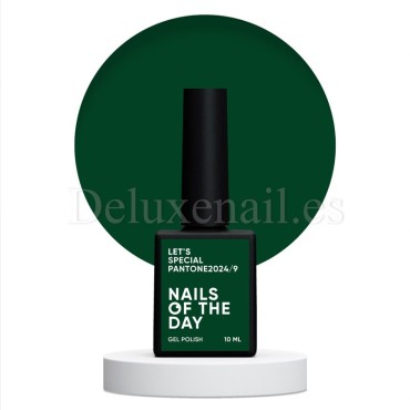 copy of Esmalte Permanente Komilfo Deluxe Series №D001 (negro), 8 ml.