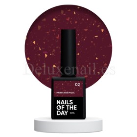 Malbec Base Potal 02 NAILSOFTHEDAY, base decorativa, marrón con trozos de foil dorado, 10 ml