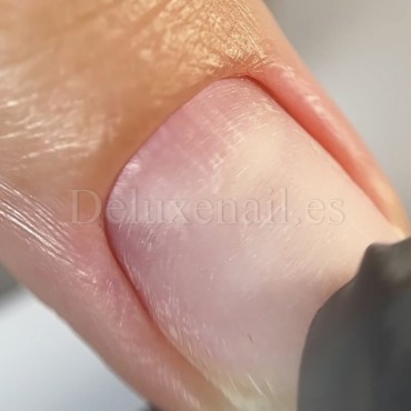 Removedor de cutícula con urea y vitaminas NAILSOFTHEDAY, 60 ml