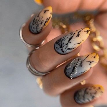 Placa Grande 25, Taki Da