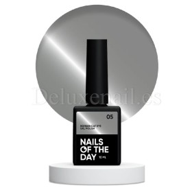 Esmalte permanente Korean cat eye 05 NAILSOFTHEDAY, Plateado, 10 ml