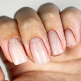 Pro Base Camuflaje Dark 57, Rosa Lechoso, 30 ml