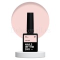 Cover Base 21 NAILSOFTHEDAY, base de color melocotón claro, 10 ml