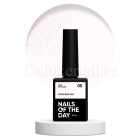 Cover Base Milk Shimmer 05 NAILSOFTHEDAY, base camuflaje, blanco lechoso con micro brillo rosado, 10 ml