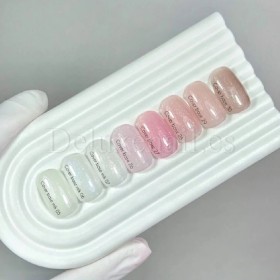 Cover Base Shimmer 26 NAILSOFTHEDAY, base camuflaje, violeta claro con purpurina plateada, 30 ml