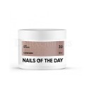 Cover Base Shimmer 30 NAILSOFTHEDAY, base camuflaje, beige con purpurina dorada, 30 ml