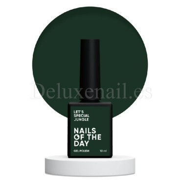 copy of Esmalte Permanente Komilfo Deluxe Series №D001 (negro), 8 ml.