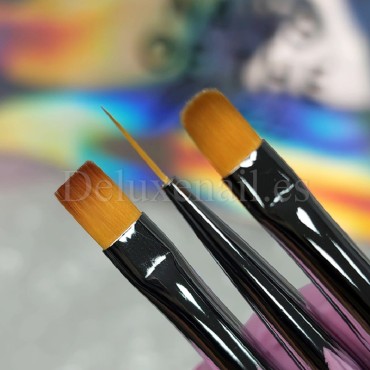 Kit de 3 pinceles para gel y nail art de pelo sintético NAILSOFTHEDAY Nail Art Brush con estuche multicolor