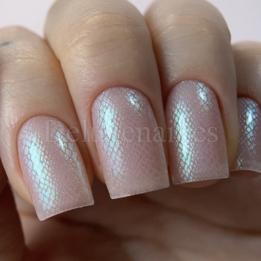 Esmalte con pegajosidad Stamping Dark 47, Camaleón verde, 10 ml