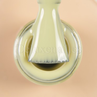 Pro Base 34 DARK, base de color verde claro, 15 ml