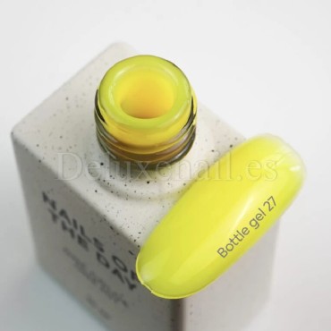 Bottle Gel con pincel 27 NAILSOFTHEDAY, 10 ml