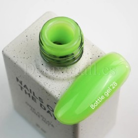 Bottle Gel con pincel 28 NAILSOFTHEDAY, 10 ml