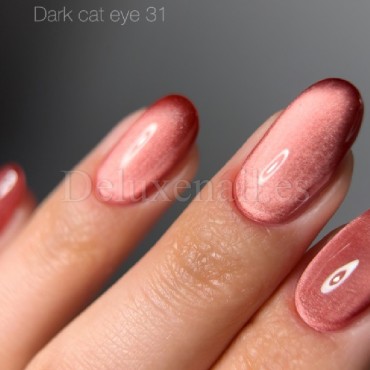 Esmalte permanente Cat Eye 31 Dark, Rojo coral, 10 ml