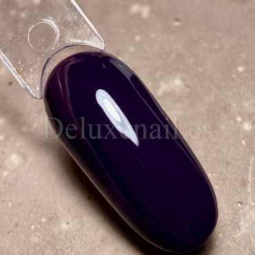 Esmalte Permanente Dark 82, Berenjena muy oscuro, 6 ml