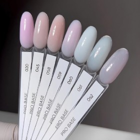 Base Camuflaje Dark 45, Beige rosado, 30 ml