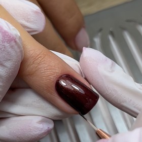Gel Polish 157 DARK, esmalte semipermanente marrón oscuro con micro brillo, 6 ml