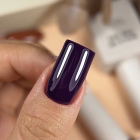 Esmalte Permanente Let’s special Amethyst NAILSOFTHEDAY, Morado oscuro, 10 ml