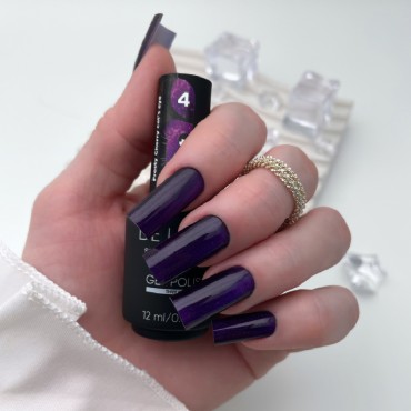Frosty Cherry Cat´s eye 04 DE LA RO, esmalte permanente ojo de gato violeta profundo, 12 ml