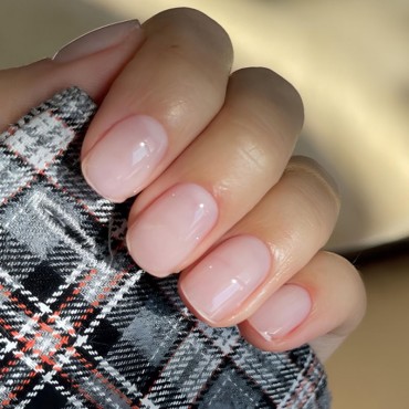 Iconic Gel 01 DARK, gel constructor líquido, transparente, 15 ml