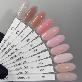 Iconic Gel 16 DARK, gel constructor líquido, rosa malva, 15 ml
