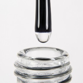 Iconic Top DARK, top sin pegajosidad con UV filtro transparente, 15 ml