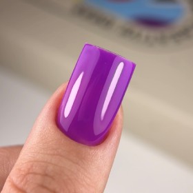Colección Verano NAILSOFTHEDAY 7 esmaltes semipermanentes de colores veraniegos en caja bonita