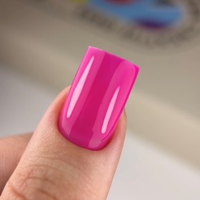 Colección Verano NAILSOFTHEDAY 7 esmaltes semipermanentes de colores veraniegos en caja bonita