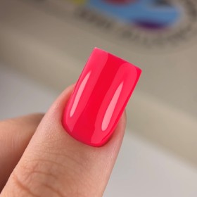 Colección Verano NAILSOFTHEDAY 7 esmaltes semipermanentes de colores veraniegos en caja bonita