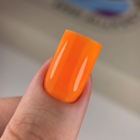 Colección Verano NAILSOFTHEDAY 7 esmaltes semipermanentes de colores veraniegos en caja bonita
