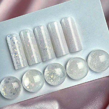 Cloud Dancer 03 Amokey DE LA RO, gel constructor de color blanco lechoso traslúcido con efectos brillantes, 15 ml