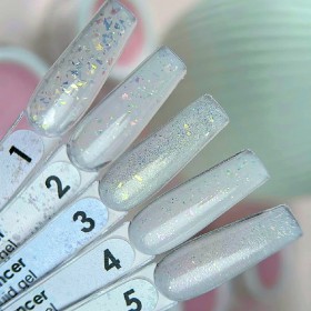 Cloud Dancer 05 Amokey DE LA RO, gel constructor de color blanco lechoso traslúcido con efectos brillantes, 15 ml