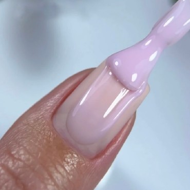 Cover Base 01 NAILSOFTHEDAY, base camuflaje, rosa lechoso, 10 ml