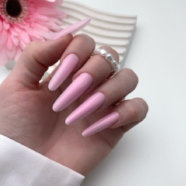 Base New France Shimmer 05 DE LA RO, base camuflaje, rosa claro con micro brillo, 12 ml