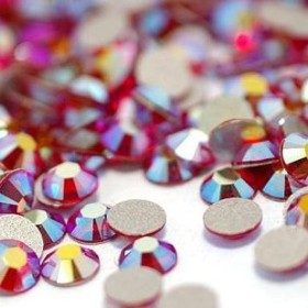 Cristales Komilfo, Siam AB, SS 3, 100 uds