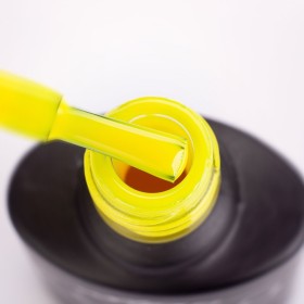 Esmalte Permanente Komilfo D269, Amarillo neón, 8 ml