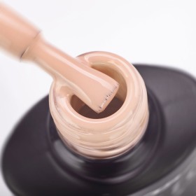 Esmalte Permanente Komilfo D011, Nude claro, 8 ml