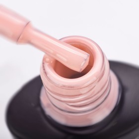 Esmalte Permanente Komilfo D026, Beige crema, 8 ml